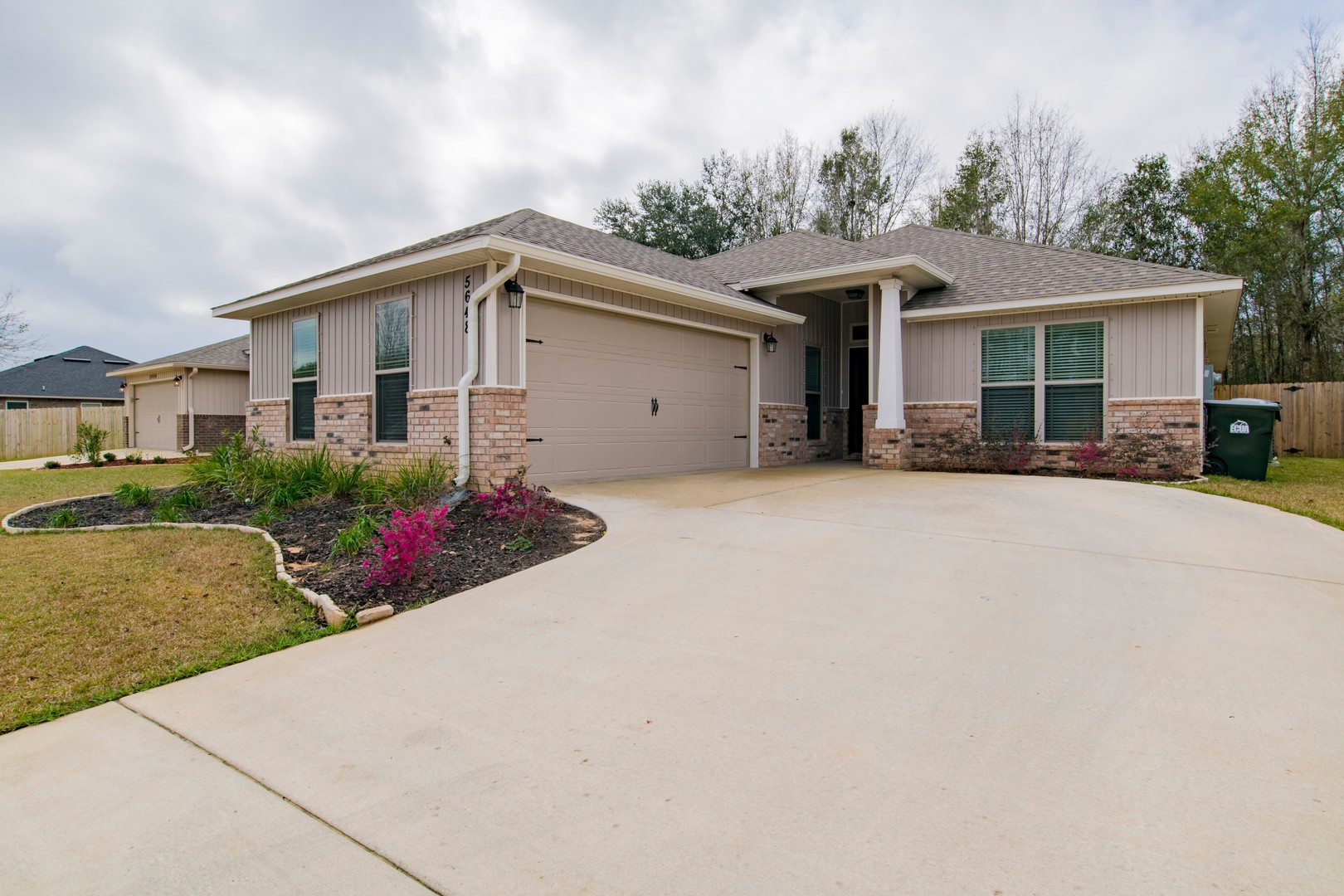 Pace House: 5648 Peach Dr.