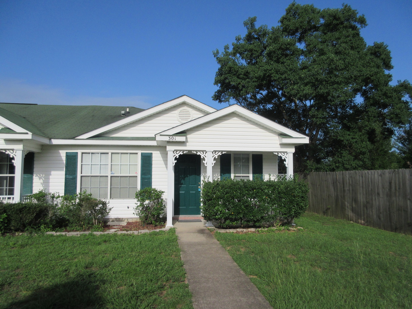 Pensacola Apartment: 301