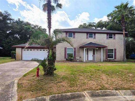 4BR/3BA Updated Home – photo 1