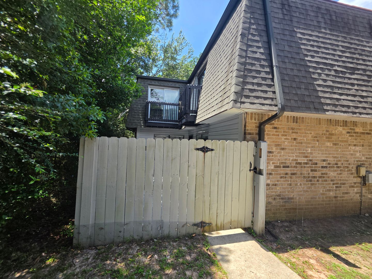Pensacola House: 2301 W Michigan Ave Unit 21