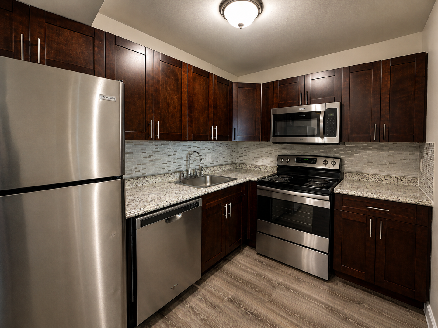 West Palm Beach Apartment: 537 South Sequoia Dr