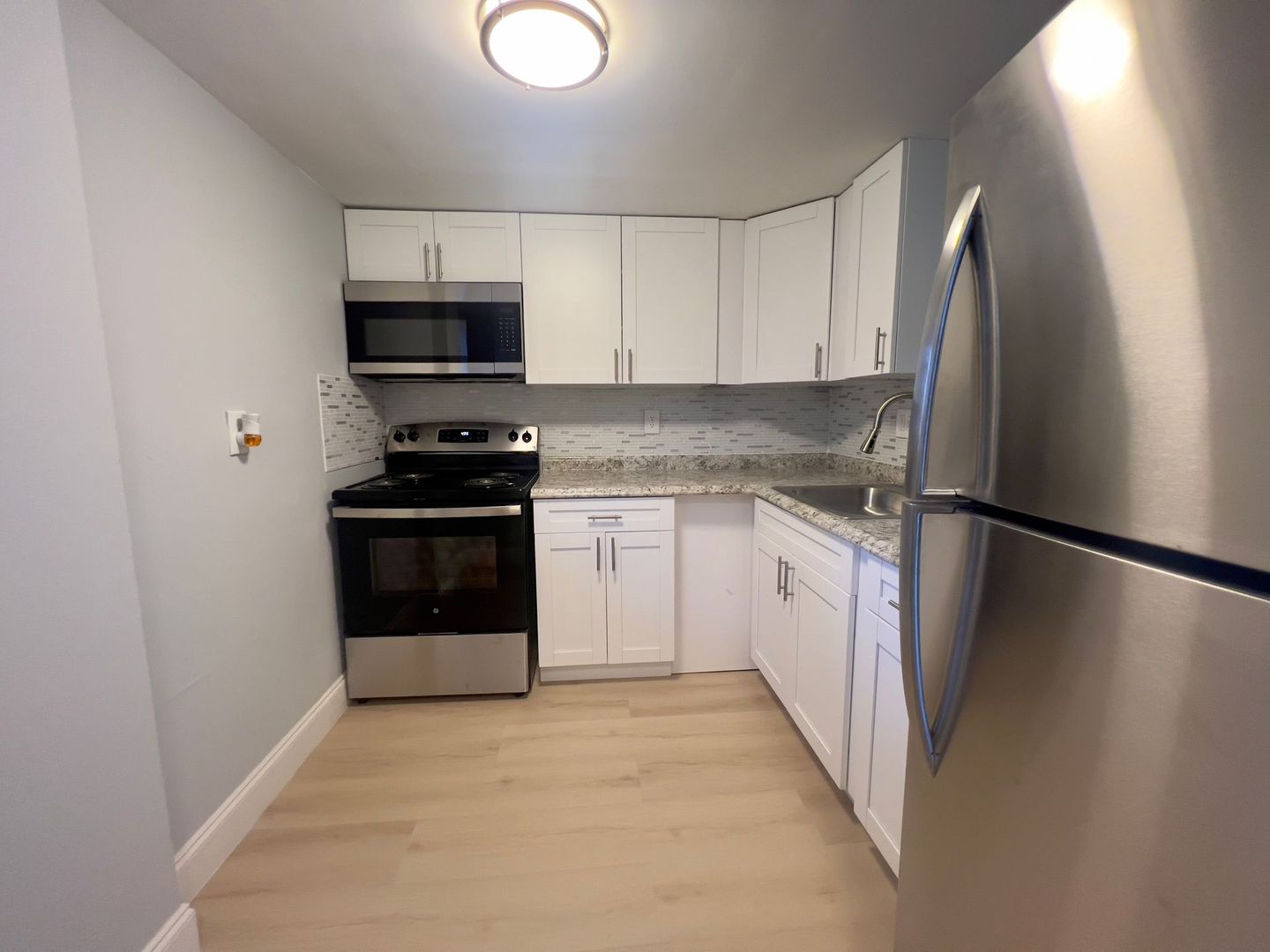 Boca Raton Apartment: 665 Glouchester St
