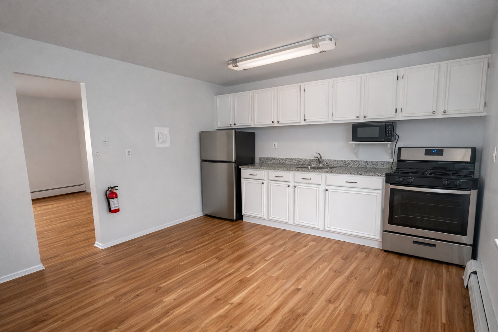 Matawan Apartment: 171 Matawan Ave