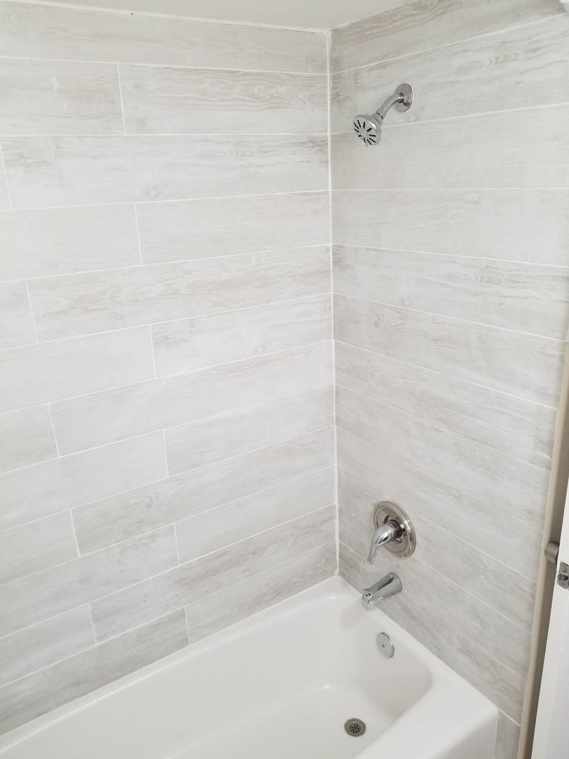 Palm Springs Apartment: 965 Manor Dr