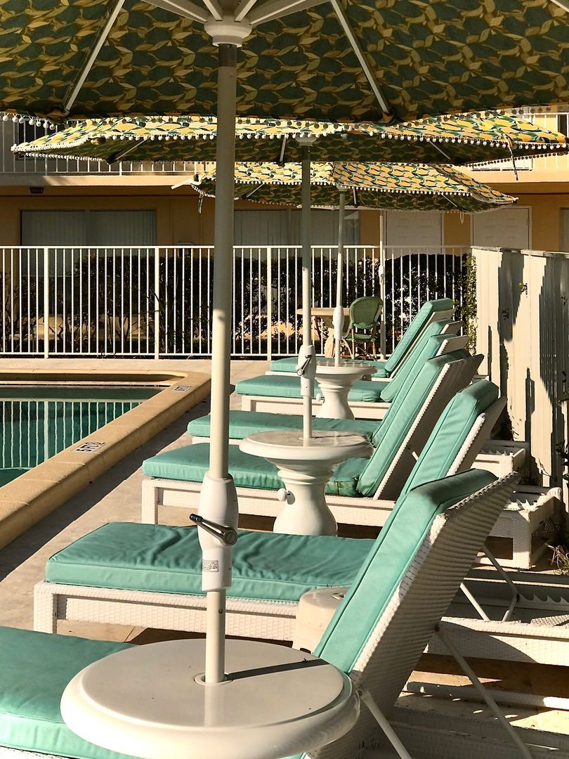 Boca Raton Apartment: 4850 NE 5th Ave