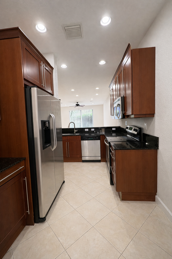 Fort Lauderdale Apartment: 5127 NW 30th Terrace