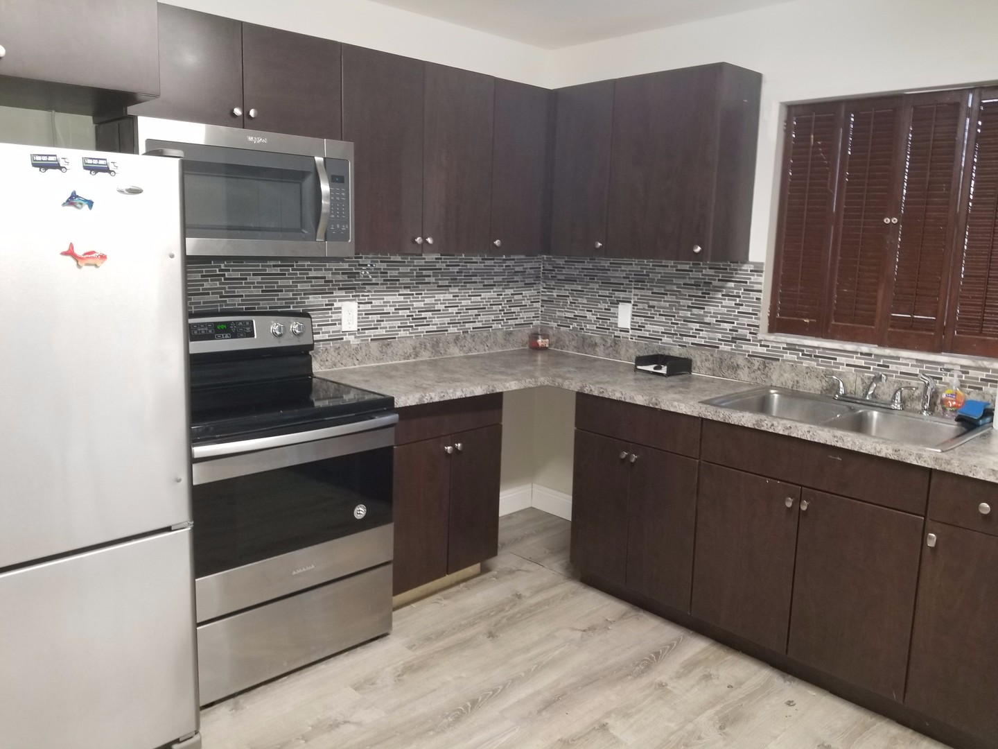Palm Springs Apartment: 965 Manor Dr