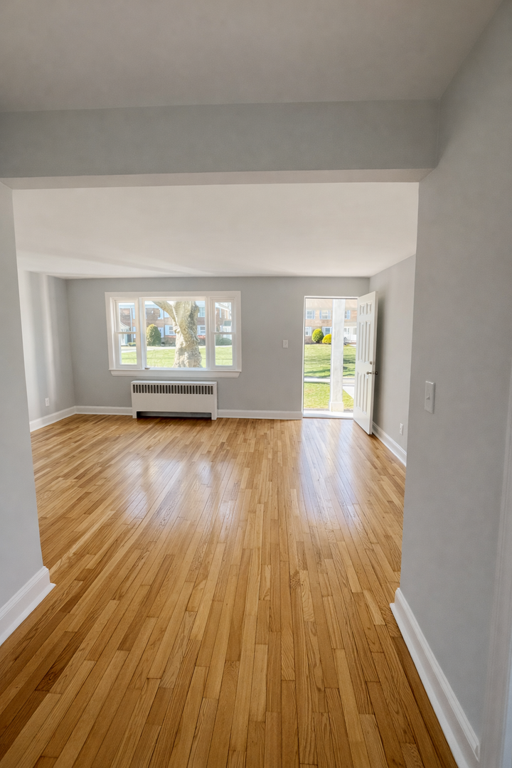 Plainfield Apartment: 750 East Front St