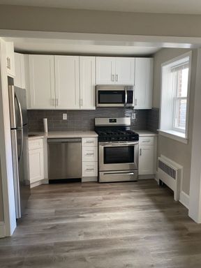 Renovated One Bedroom Apartment Available for Rent within Walking Distance of Downtown Cranford