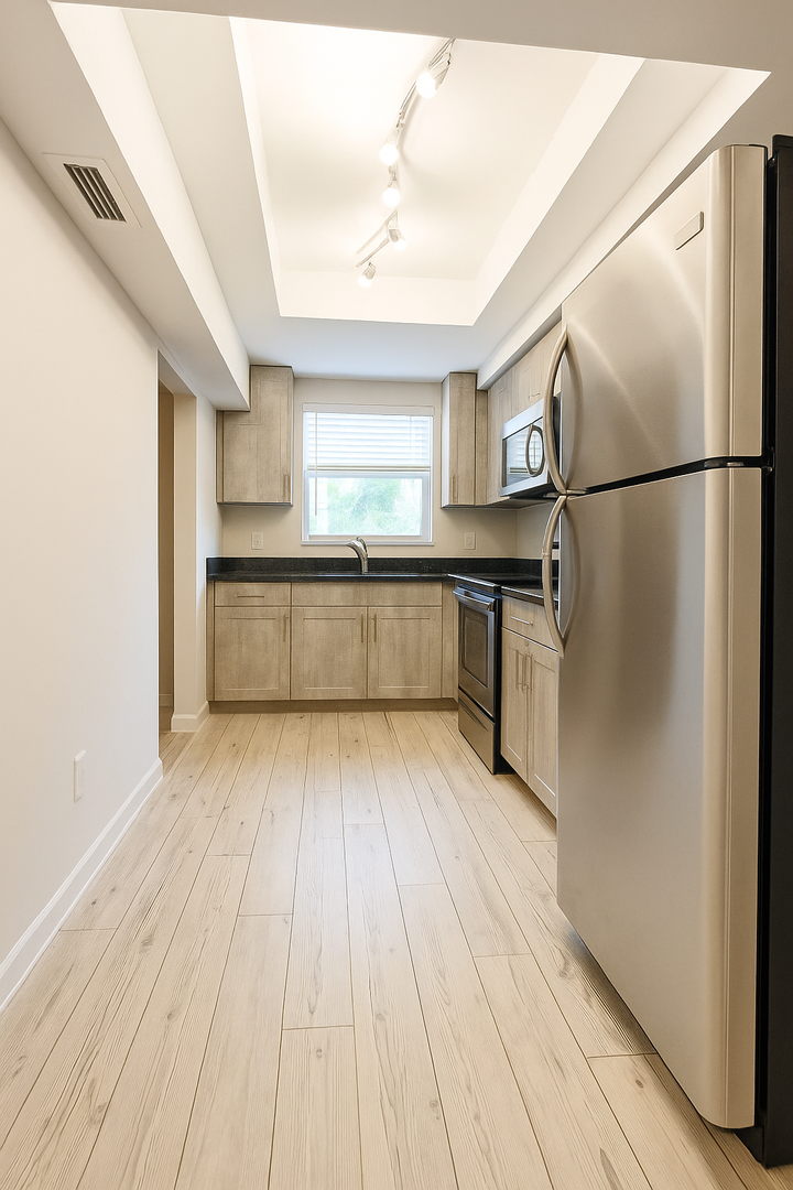 Pompano Beach Apartment: 811-831 SE 22nd Ave