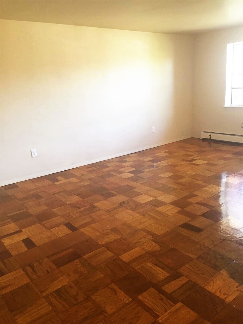 North Plainfield Apartment: 25 Washington Ave