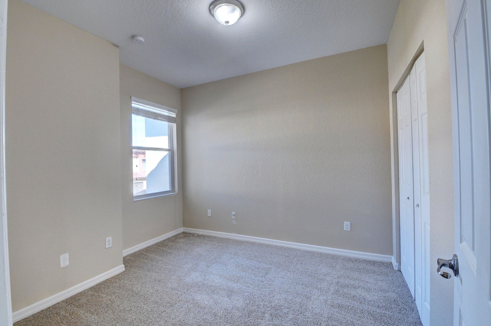 Palm Springs Apartment: 100 Williams Court,
