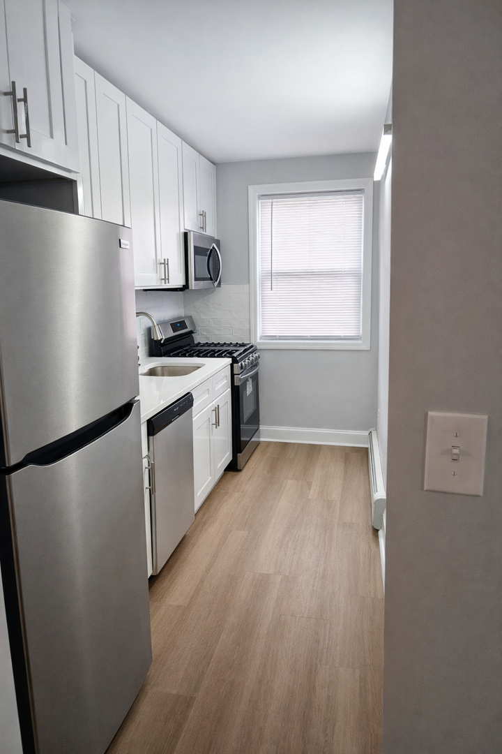 Somerville Apartment: 21 Oak Terrace