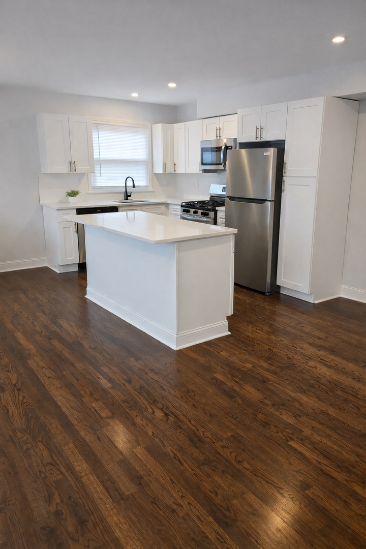 Somerville Apartment: 5-20 Oak Terrace & 195-221 Mountain Ave