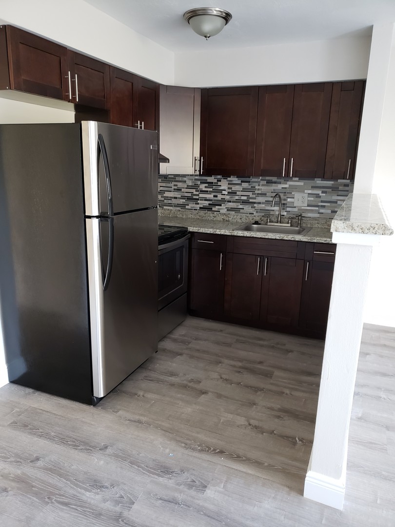 Boca Raton Apartment: 4670 NE 5th Ave