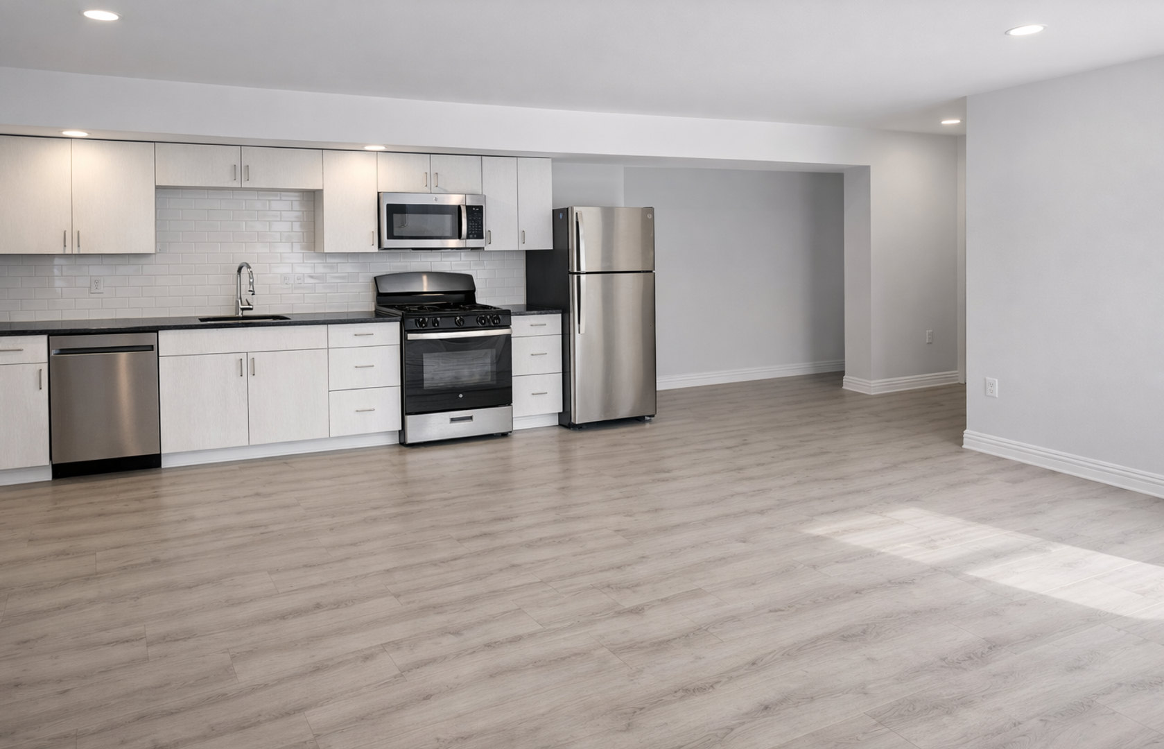 Somerville Apartment: 21 Oak Terrace