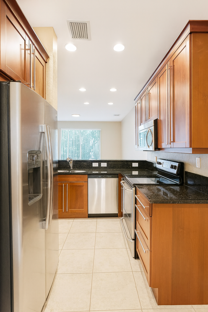 Fort Lauderdale Apartment: 5127 NW 30th Terrace