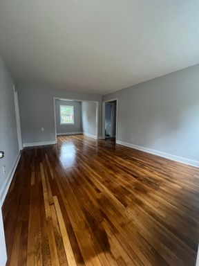Belle Gardens - Renovated 2 Bedroom Apartment in Plainfield