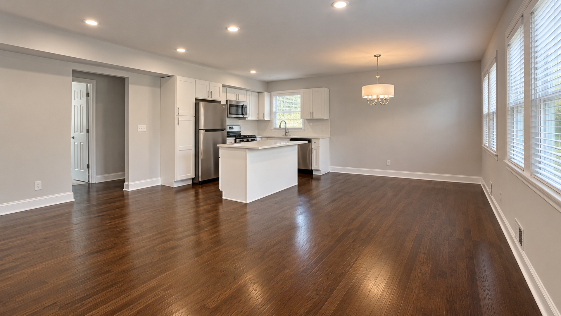 Somerville Apartment: 5-20 Oak Terrace & 195-221 Mountain Ave