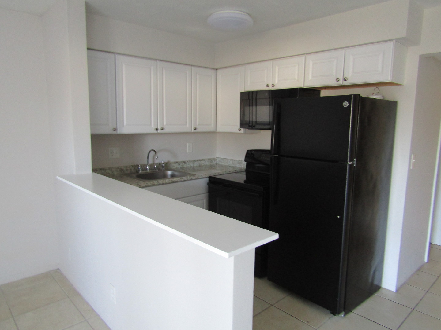Boca Raton Apartment: 4670 NE 5th Ave