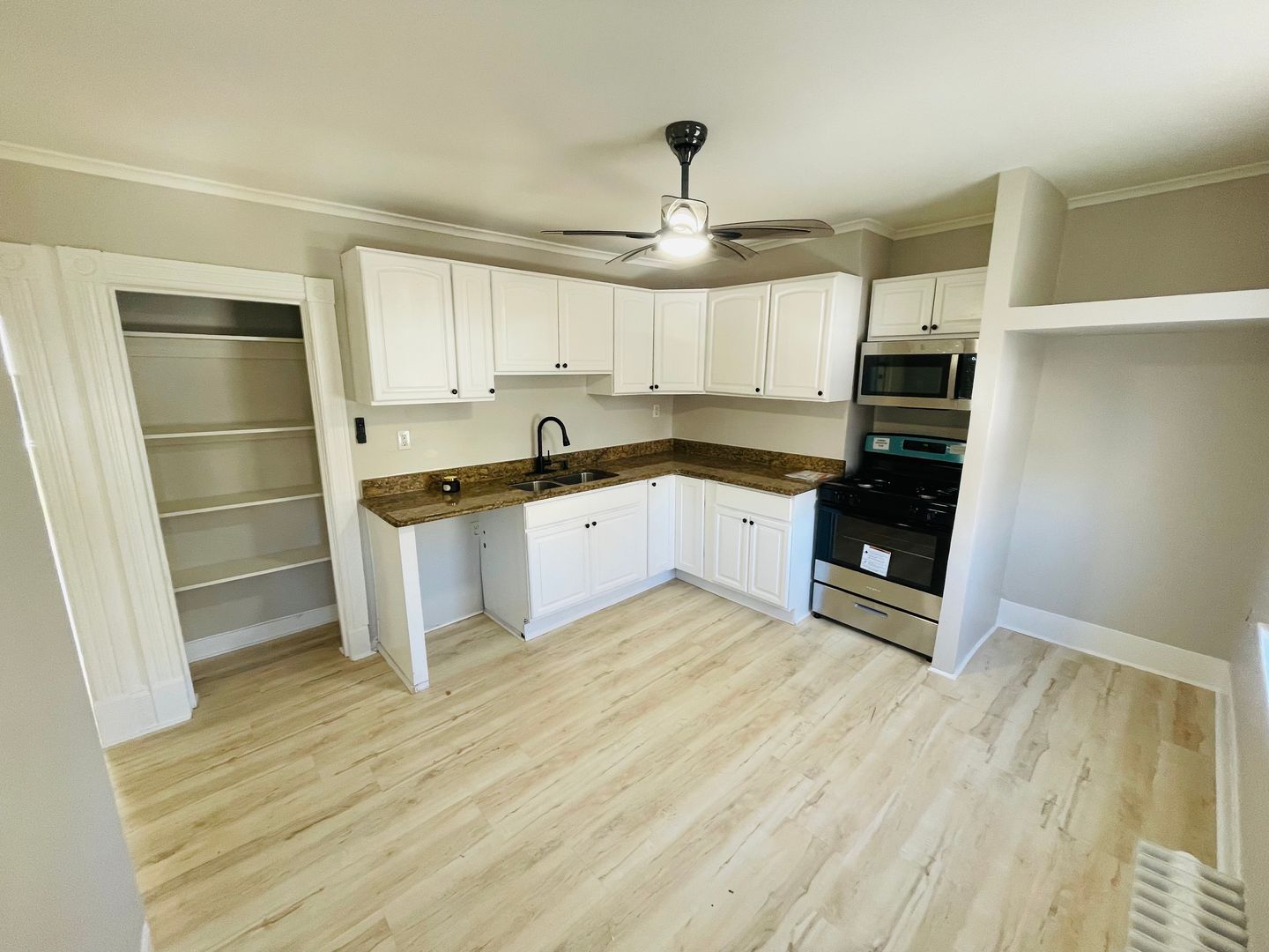 Newark Apartment: 65 - 67 Kenmore Avenue
