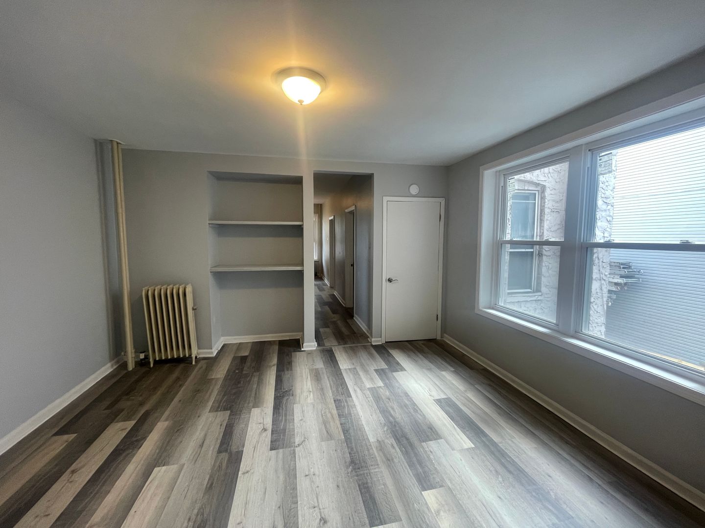 Newark Apartment: 421 Central Avenue