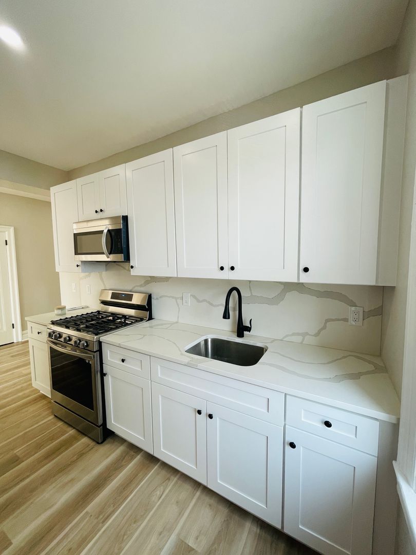 Bayonne Apartment: 863 Avenue C
