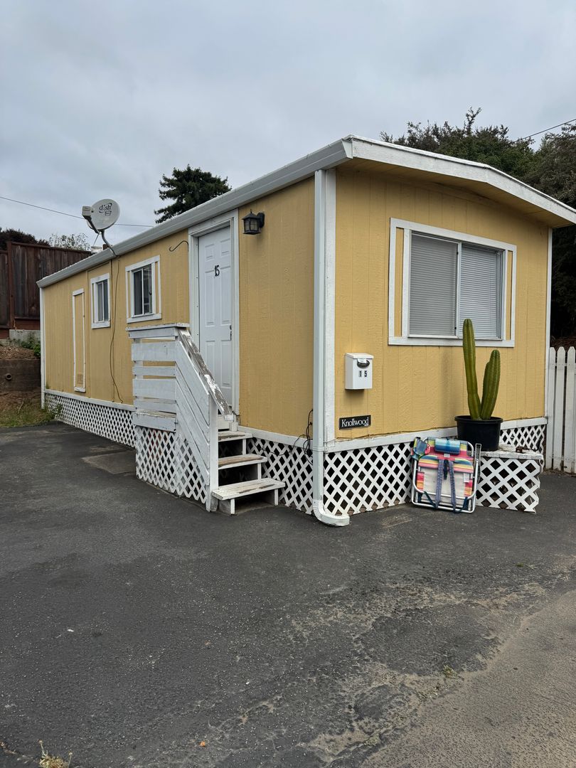 Aptos Apartment: Windemere Lane