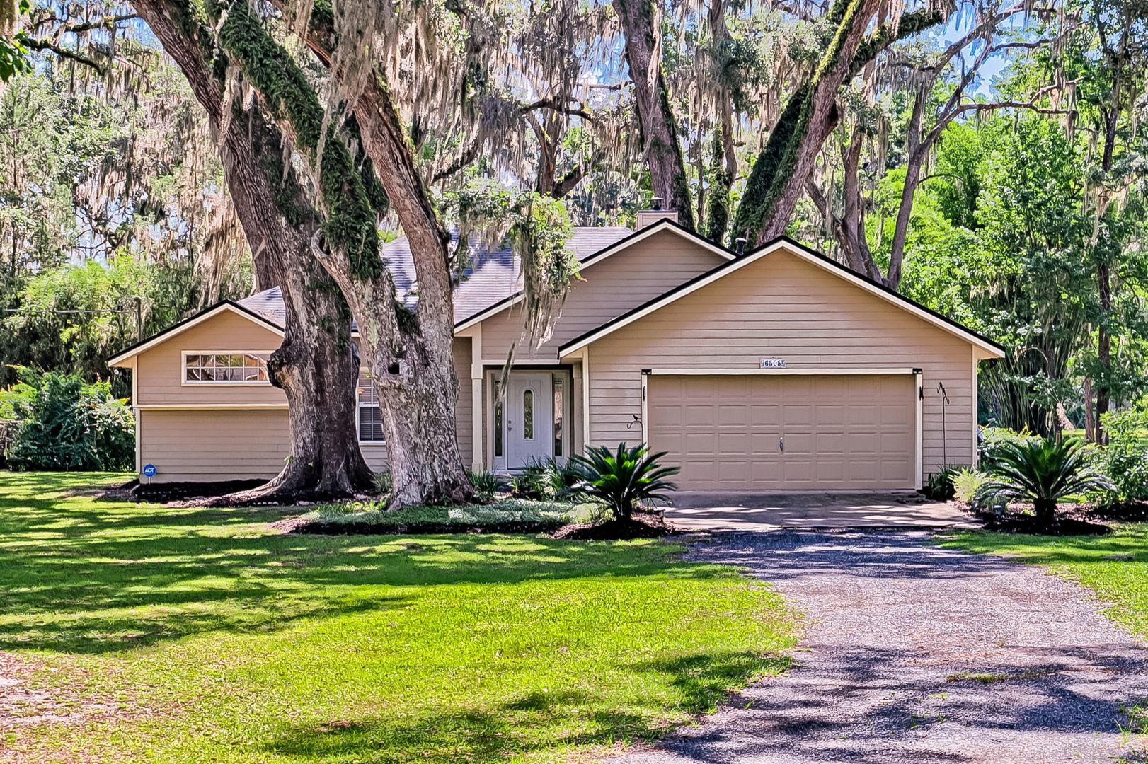 Archer House: 6505 SW 135th Pl