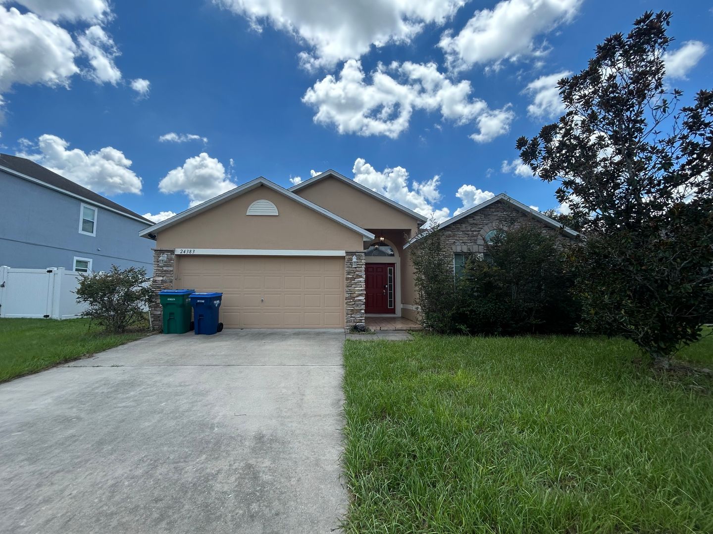 Newberry House: 24383 Sw 8th Pl