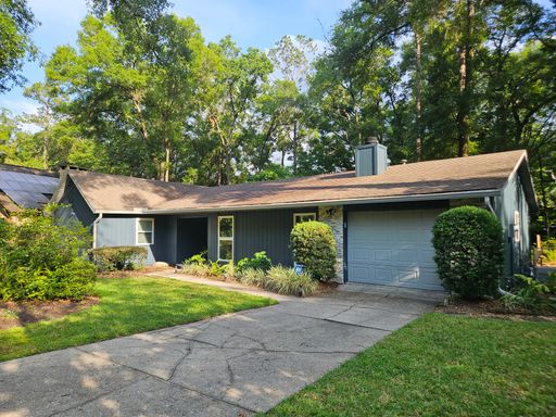 3BR/2BA in a great location off Tower Road! – photo 1