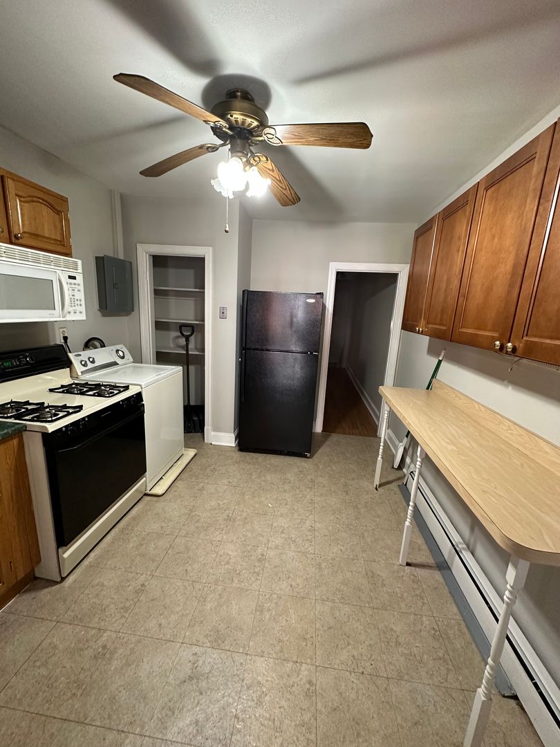 Baltimore Apartment: 5218 Harford Rd.