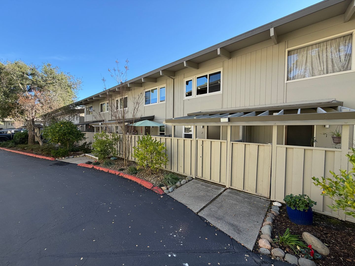 Orinda Condo: 73 Brookwood Road, UNIT 2