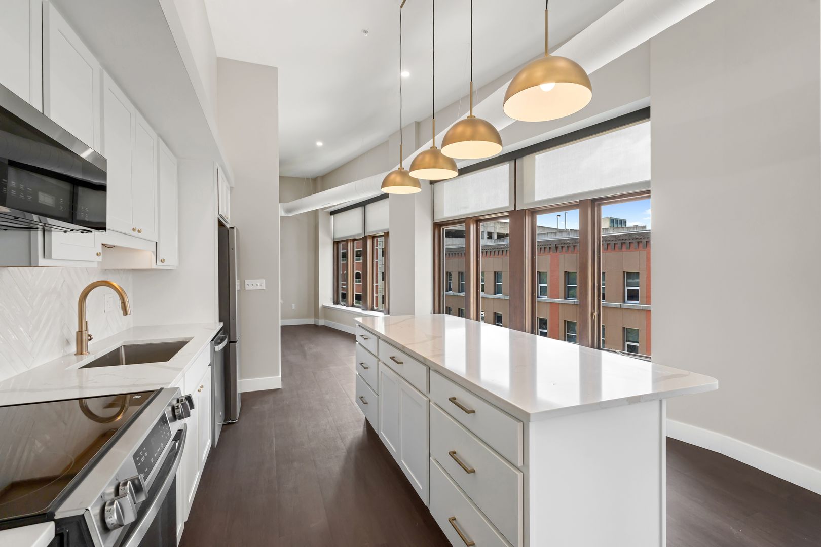Kalamazoo Apartment: 200 E Michigan Ave