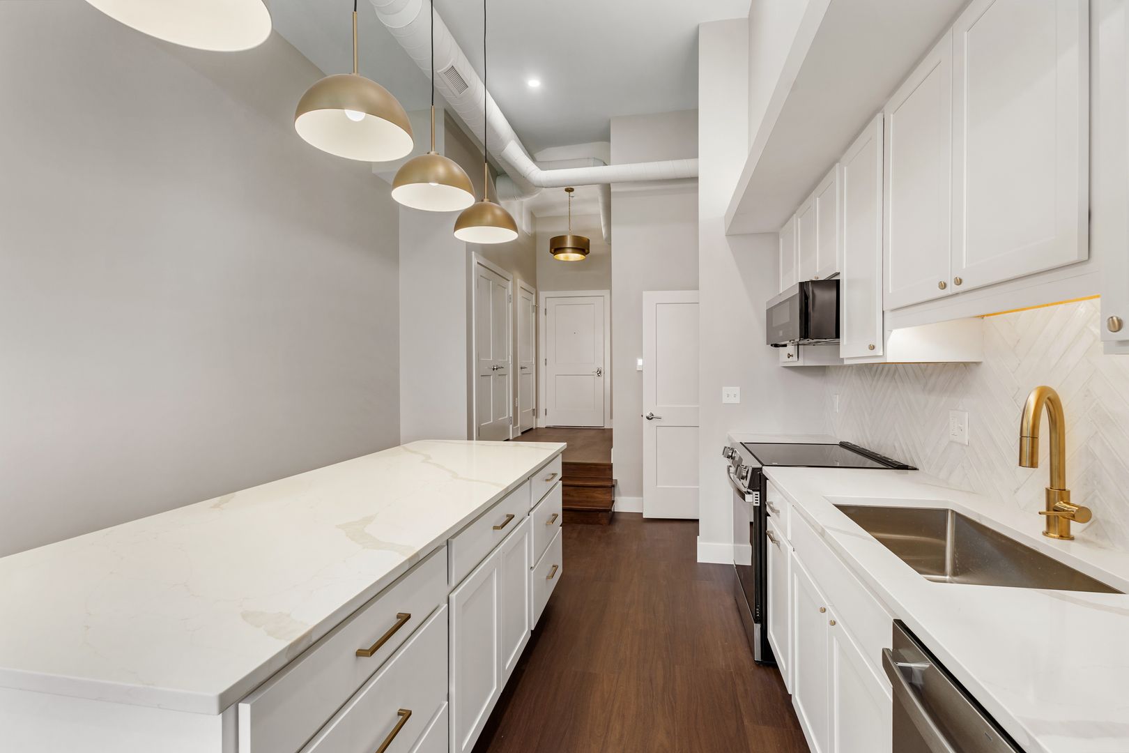 Kalamazoo Apartment: 200 E Michigan Ave