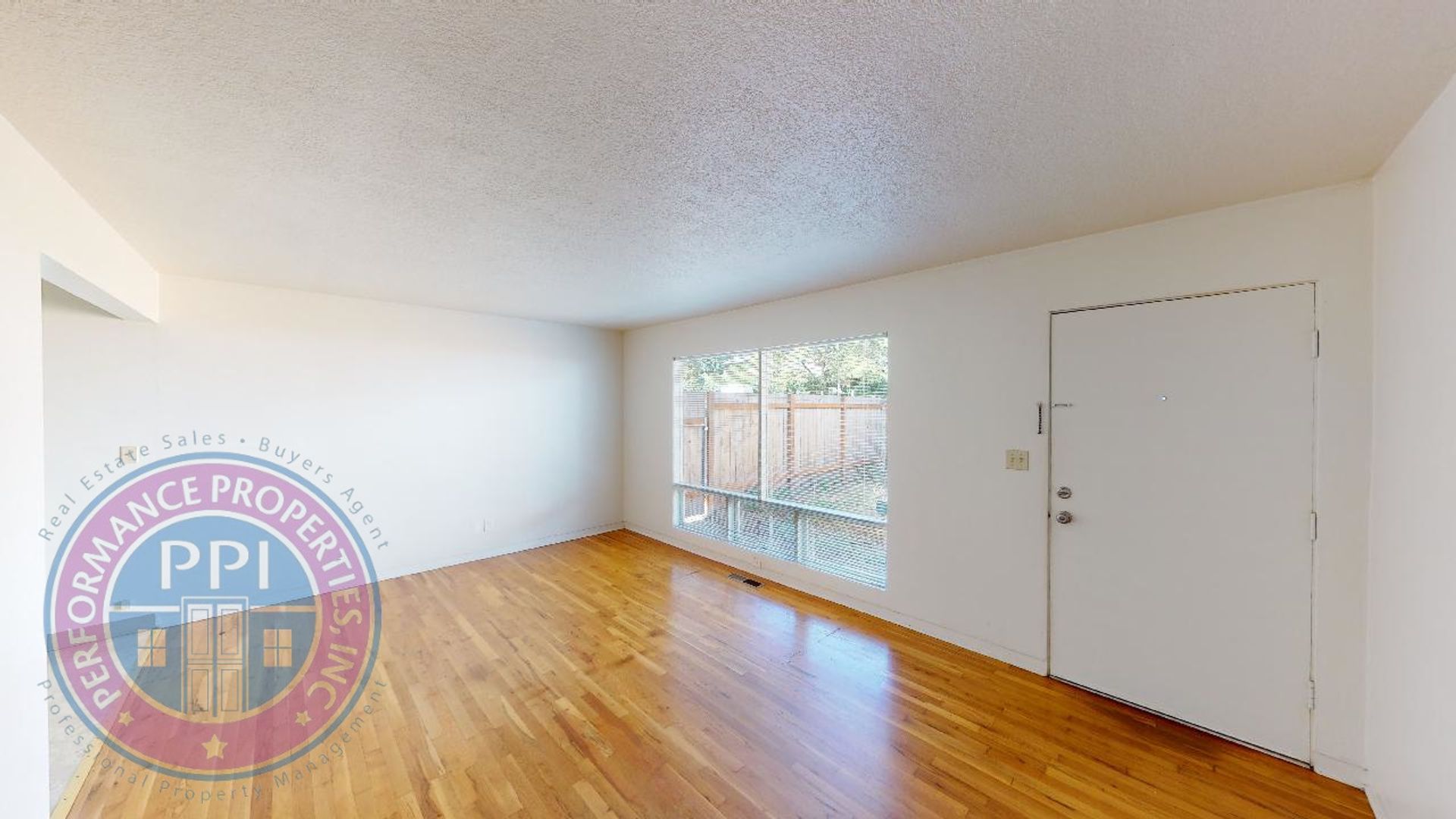 Lake Oswego Apartment: 477 & 479 6th Street