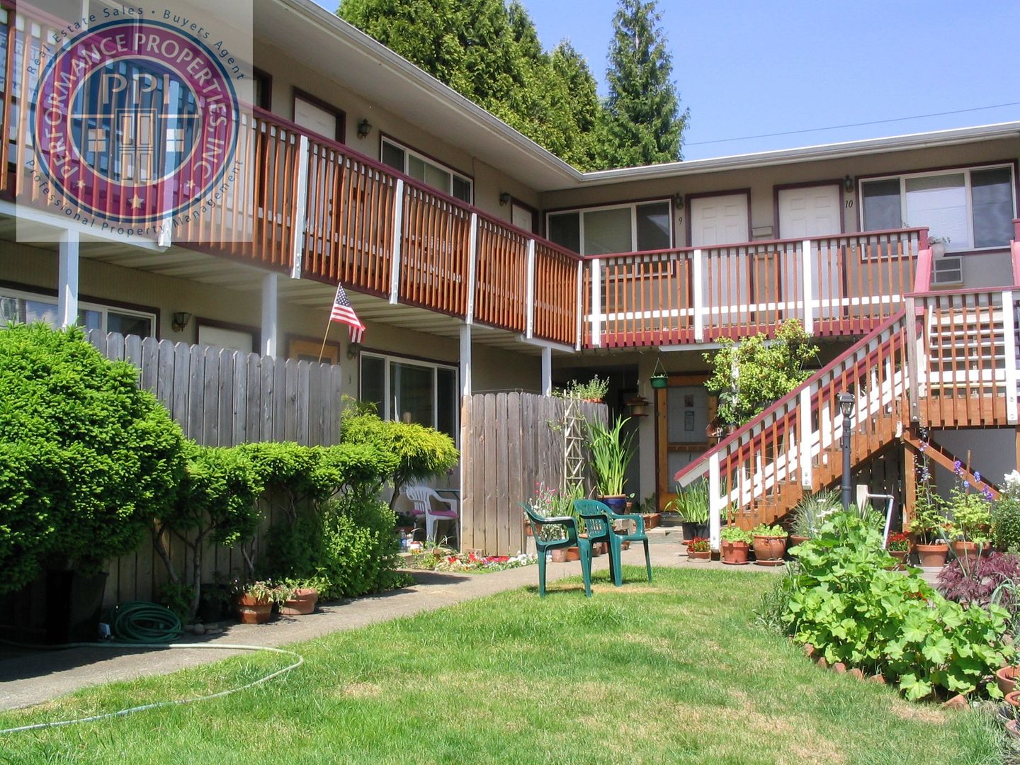 Portland Apartment: 525 SE 28th Avenue #1-10