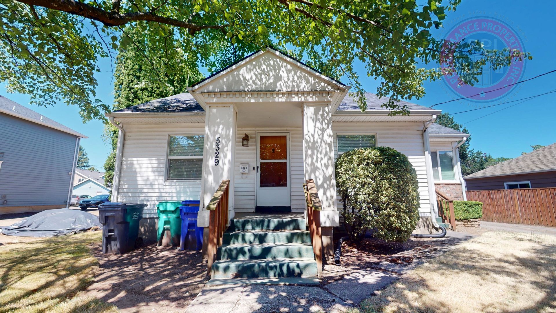 Portland House: 5329 N Willamette Blvd