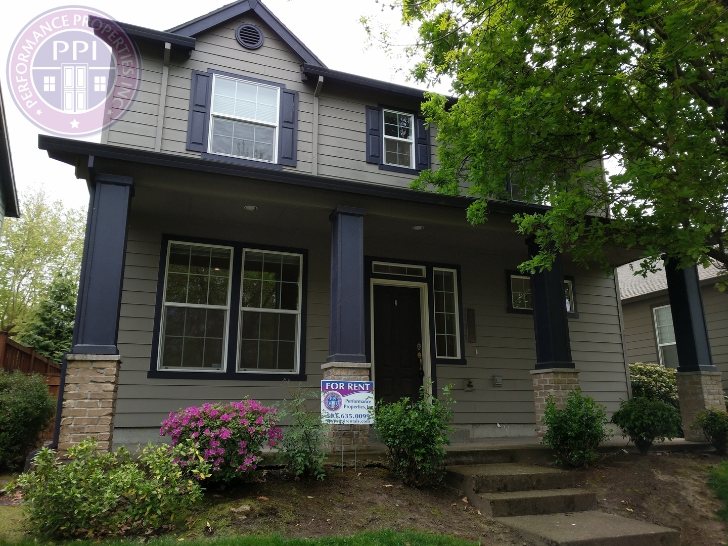 Portland House: 4526 N Newark Street