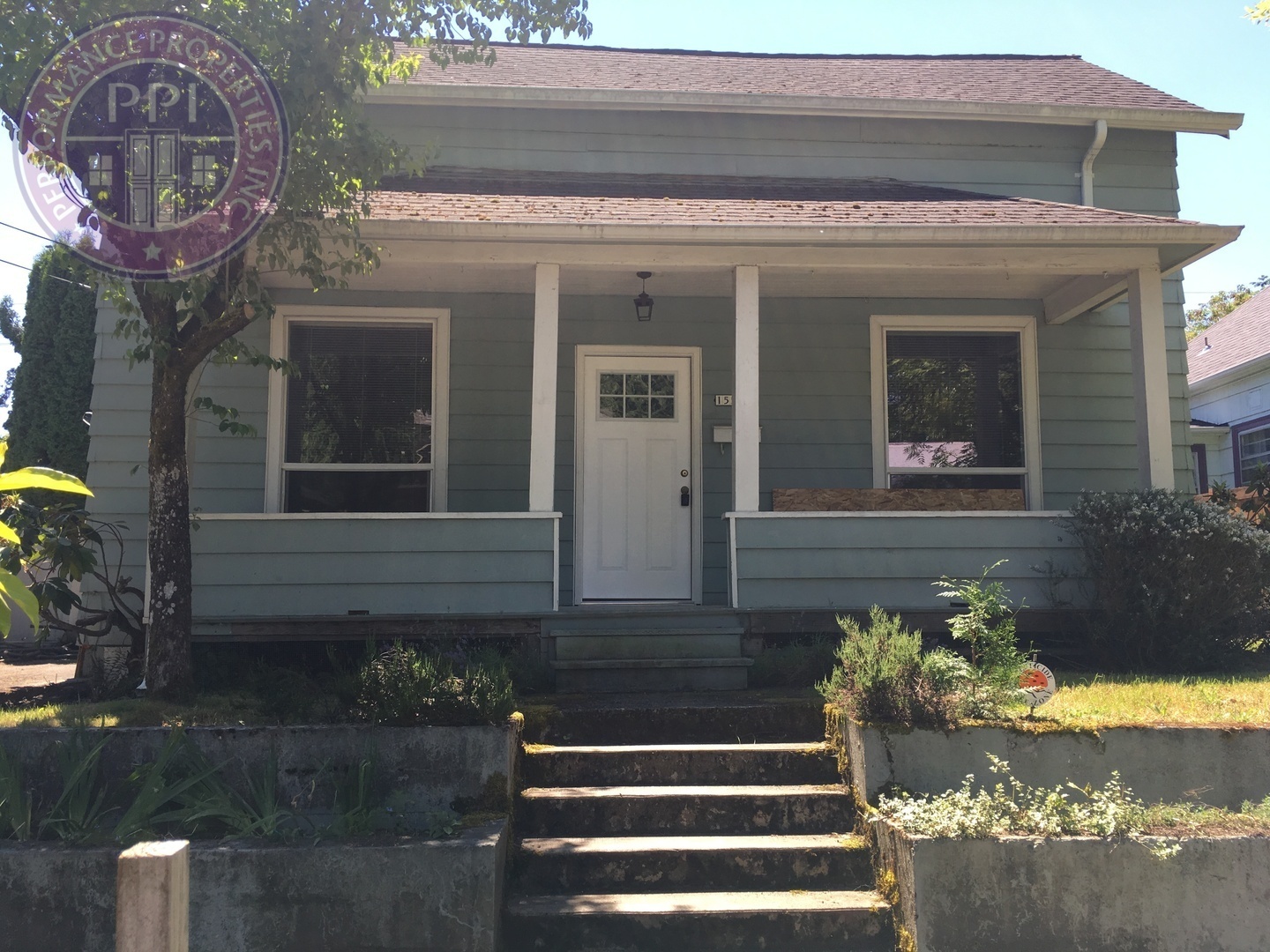 Portland House: 1554 SE Marion Street