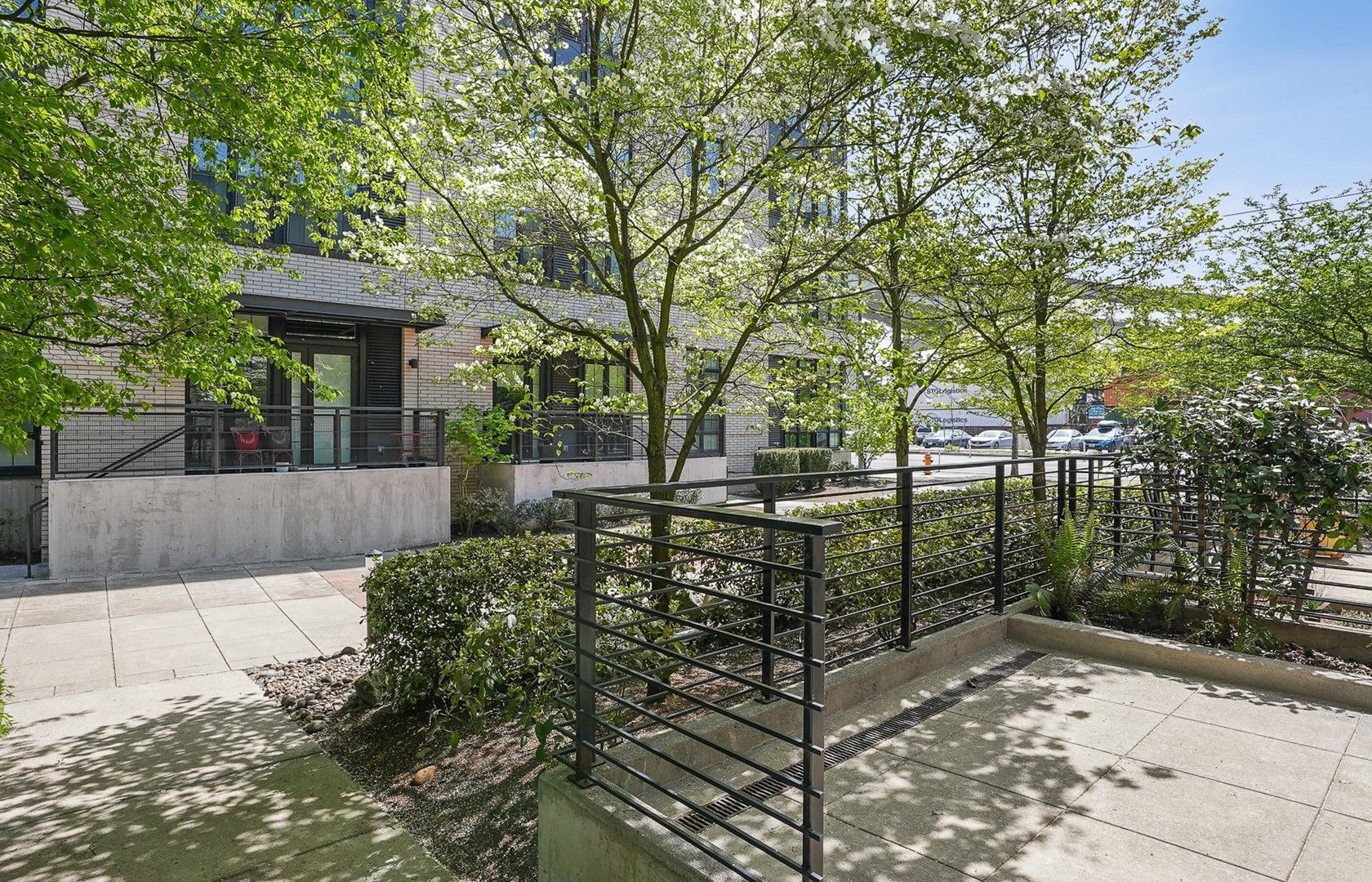 Portland House: 2046 NW 16th Avenue