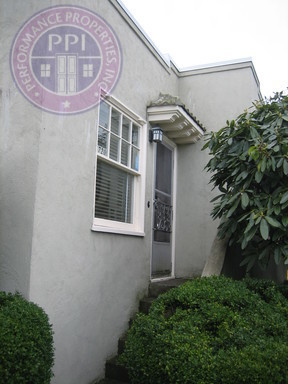 Portland Apartment: 5712 - 5722 SE Belmont Street