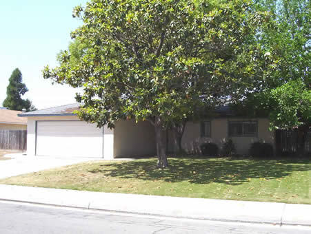 Clovis House: 3382 Claremont