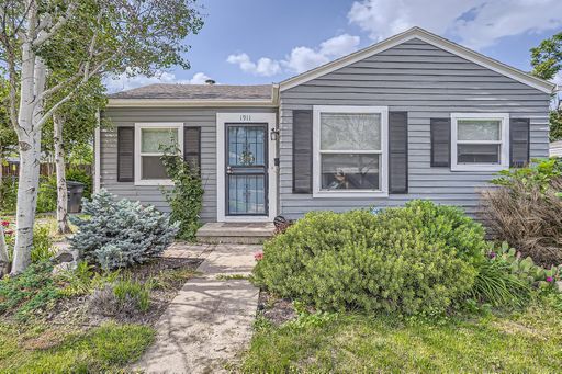 Charming Sunnyside Home with Modern Updates & Prime Denver Location – photo 1