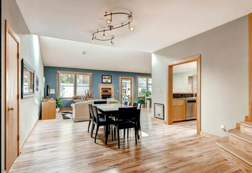 Spacious Condo with Expansive Deck and Parking Garage in Historic Denver Building - UTILITIES INCLUDED!! – photo 1