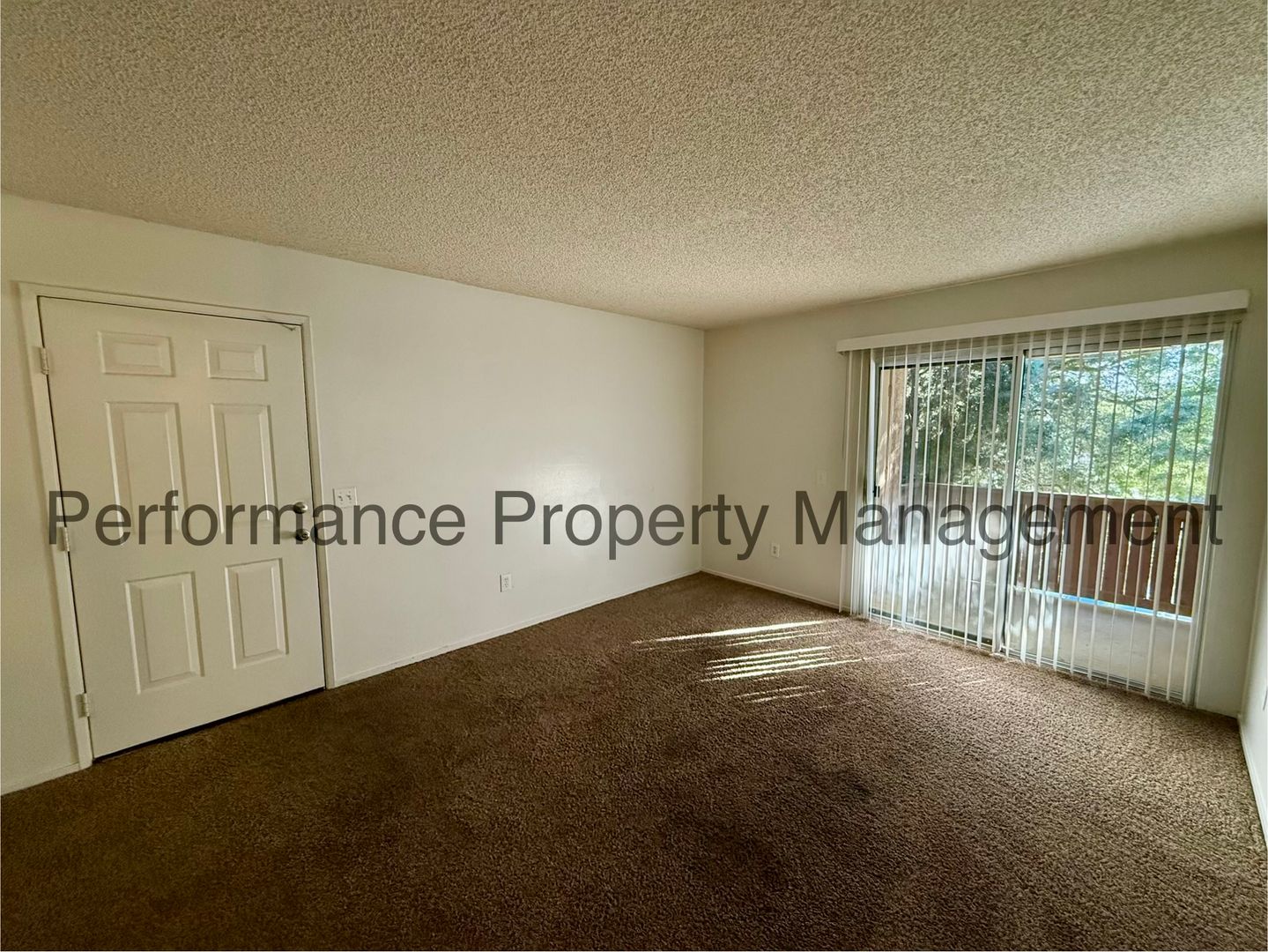 Bakersfield Apartment: 730 James Rd
