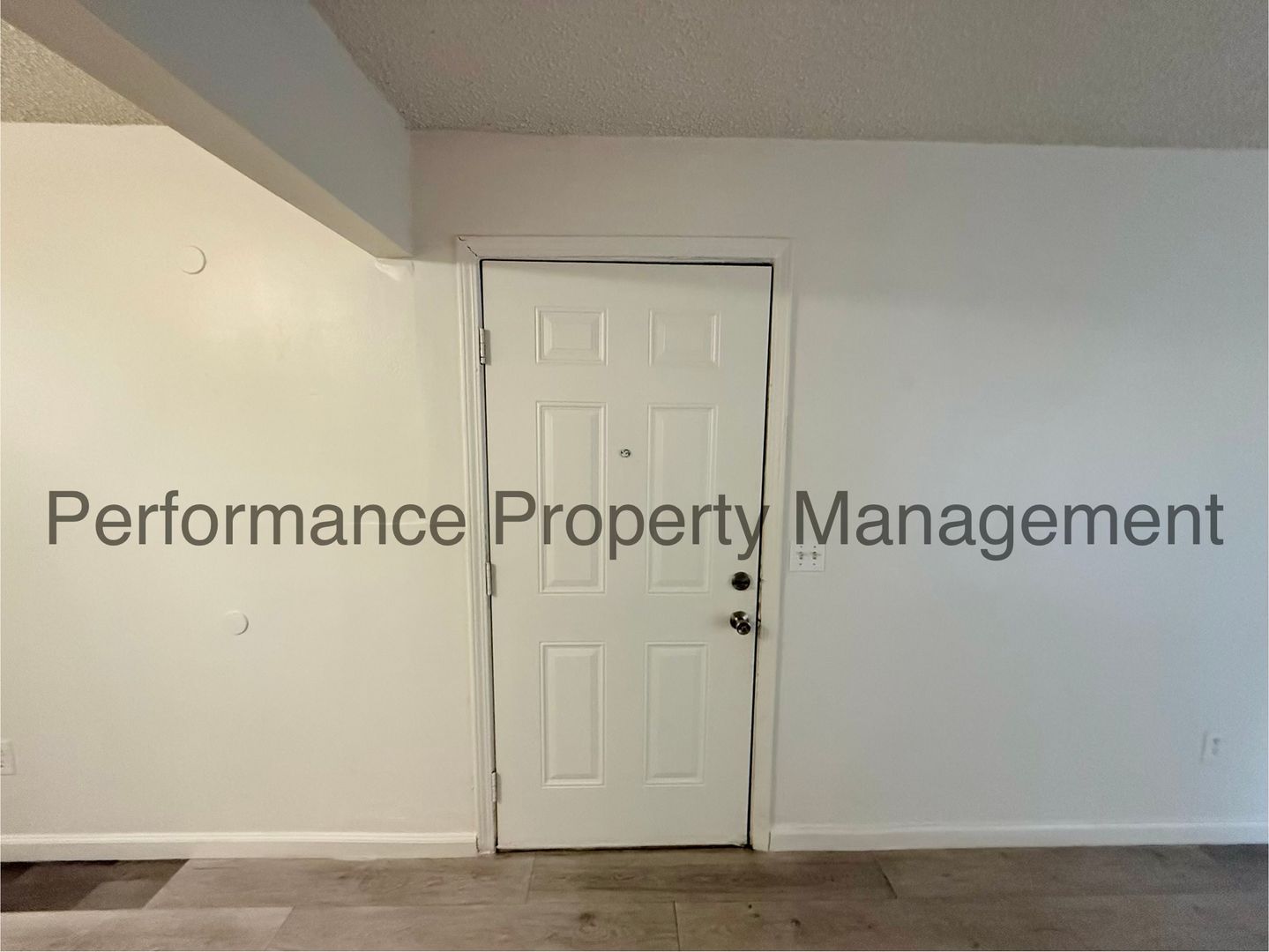 Bakersfield Apartment: 730 James Rd