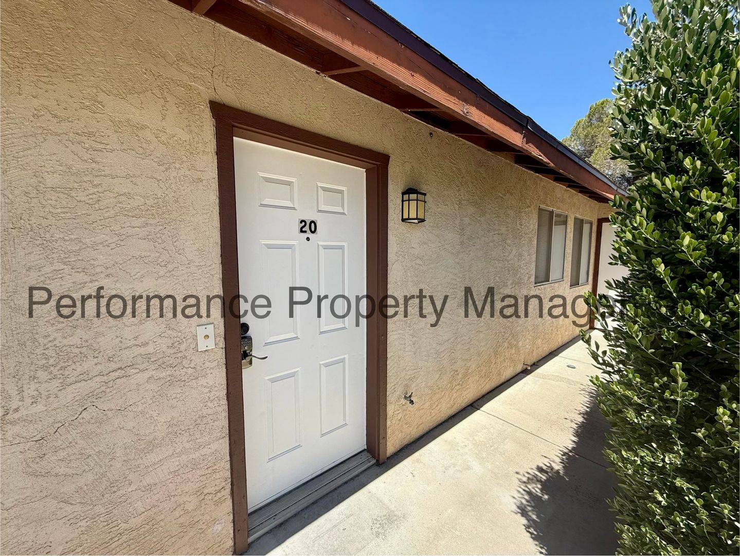 Ridgecrest Apartment: 840 E Ridgecrest Blvd #20