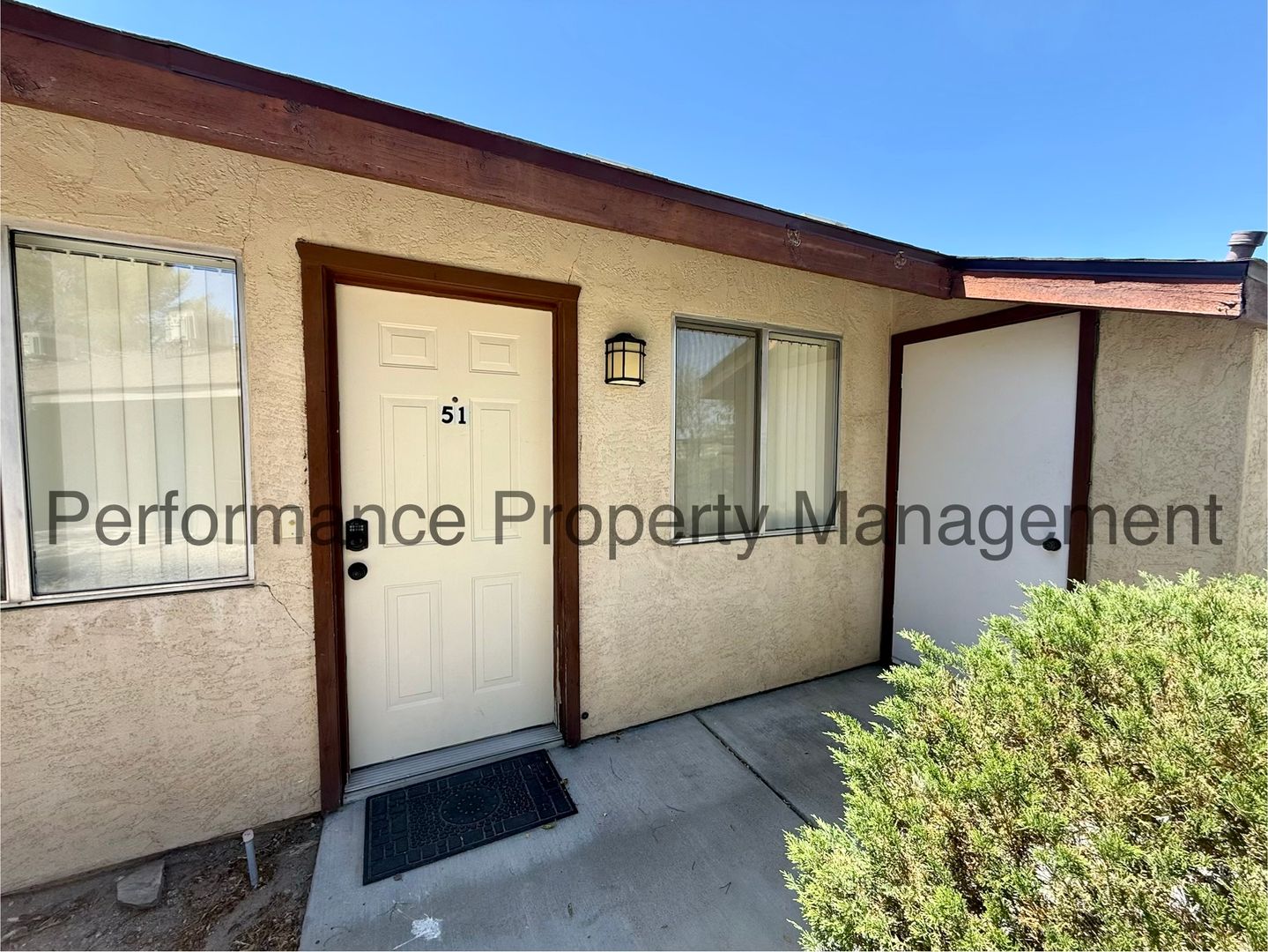 Ridgecrest Apartment: 840 E Ridgecrest Blvd #51