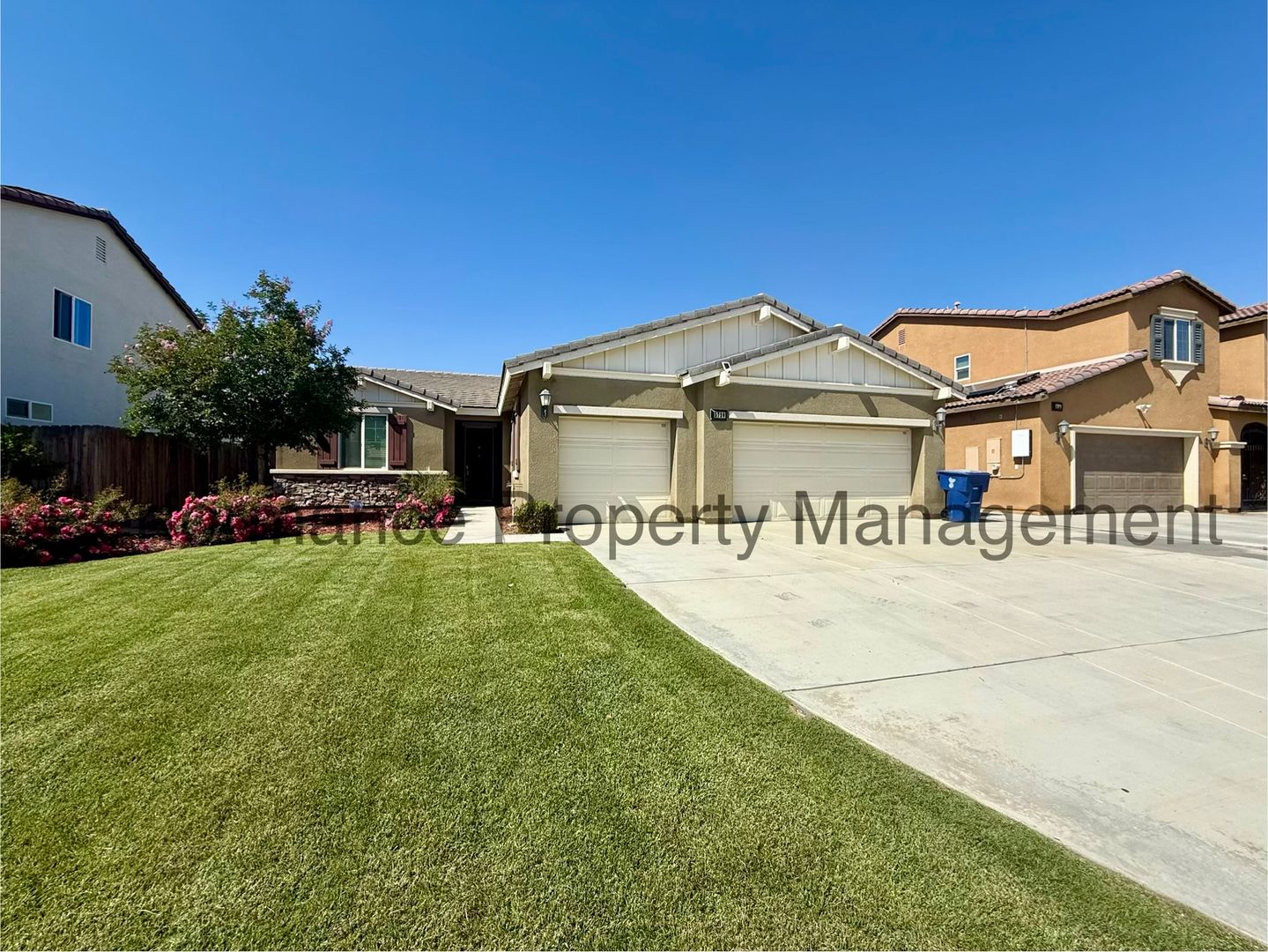 Bakersfield House: 5720 Woodard Ridge Dr